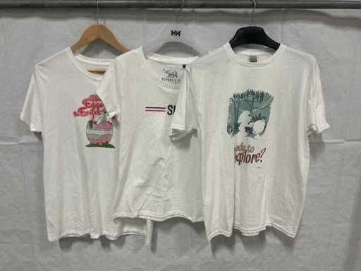 Différents T-shirts pour hommes (30x)