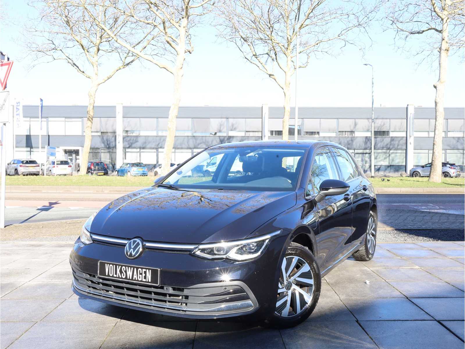 Volkswagen Golf 1.4 eHybrid PHEV 204HP Automatic 2022