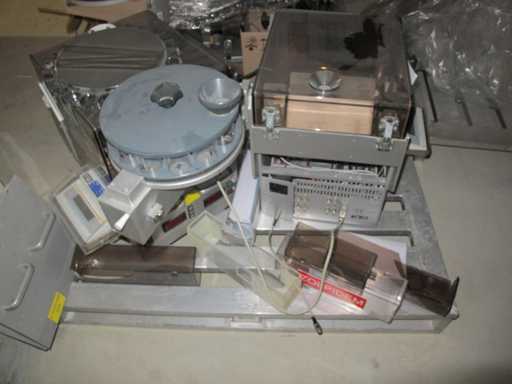 Kraemer - 1997 - Testeur de comprimés