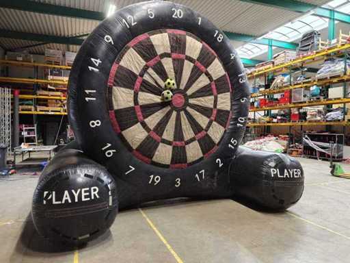 Nadmuchiwana rzutka piłkarska, w tym 2 piłki