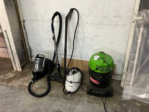 Varias aspiradoras (3x)