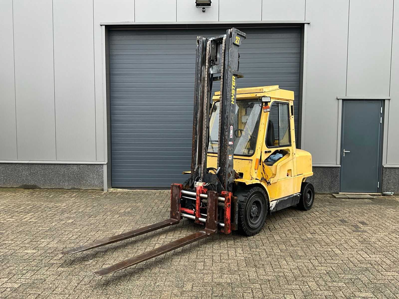 2000 Hyster H4.00XM-6 Forklift
