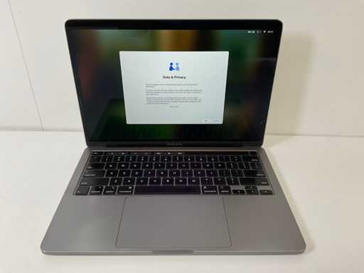 Apple MacBook Pro 13.3", Core(TM) i7 10a generazione, 16 GB di RAM, 512 GB di computer portatile NVMe
