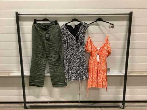 Markenkleidung (43x)