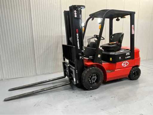 EP  EFL252X Vorkheftruck Triplex- Vorkensteller - Lithium-Ion accu - Freelift - Sideshift -495 uur - 2024