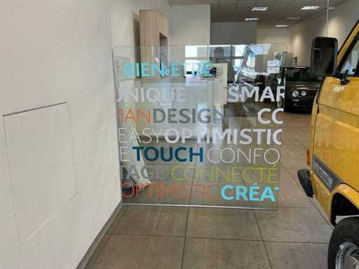 Kamerscheiding / scheidingswand van glas