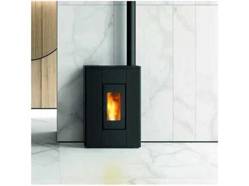 RED - Melissa Air 7 XUP - Black - Pellet stove