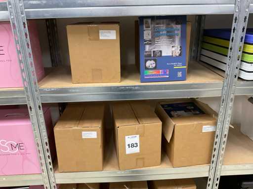 Medizinisches Lehrbuch zur Diagnostischen Bildgebenden (110x)