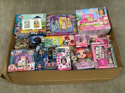 Toys - Including Lego, Star Wars and LOL