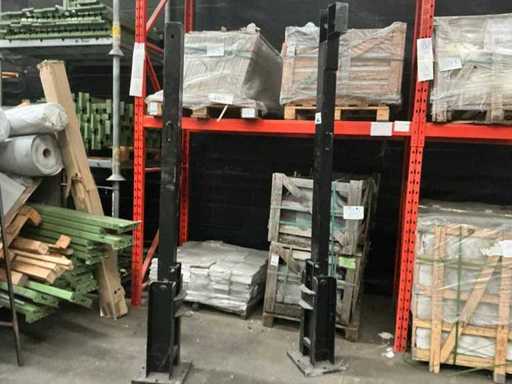 Profile steel barrier (2x)