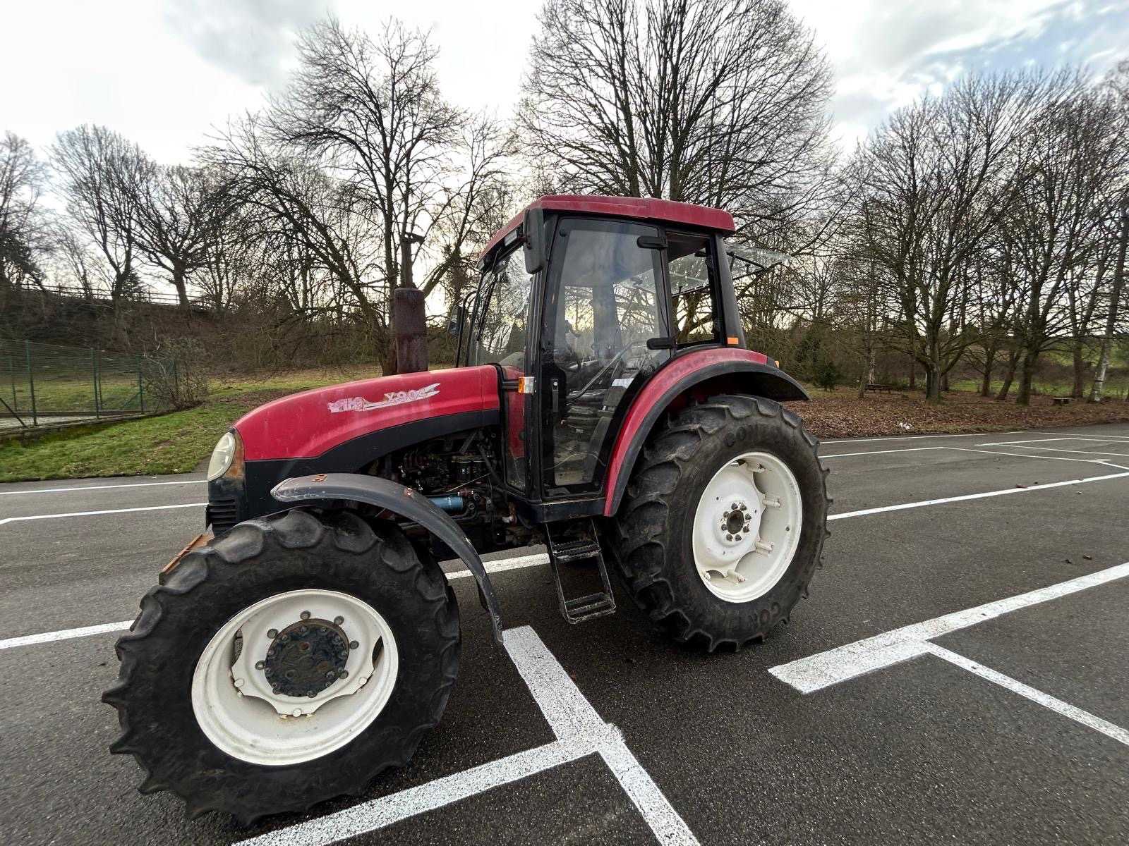 2009 YTO X904 Four Wheel Drive Farm Tractor