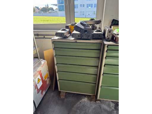   Werkstattschubladenschrank mit Inhalt