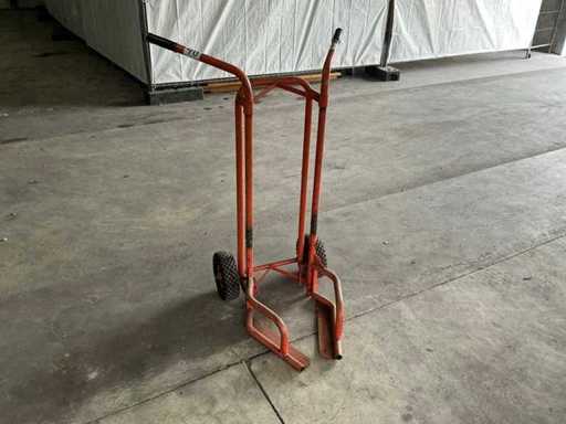 Tire hand truck