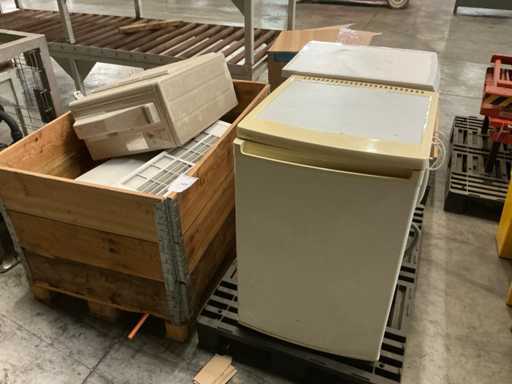 Electrical appliances (3x)