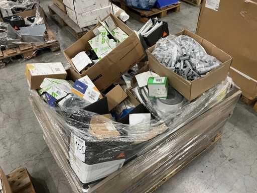 Lotto di materiale per l'installazione