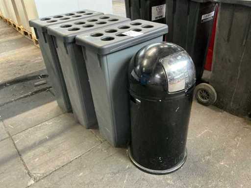 Colecționar de cupe (3x)