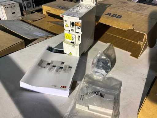 ABB ACS355 Frequentieregelaar (2x)