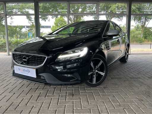 Volvo - 2019 - V40 - 1.5 T3 Polar+ Sport - Marge Auto 