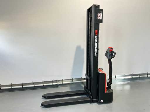 EP - ESL 122 3.3 meter - Stapelaar