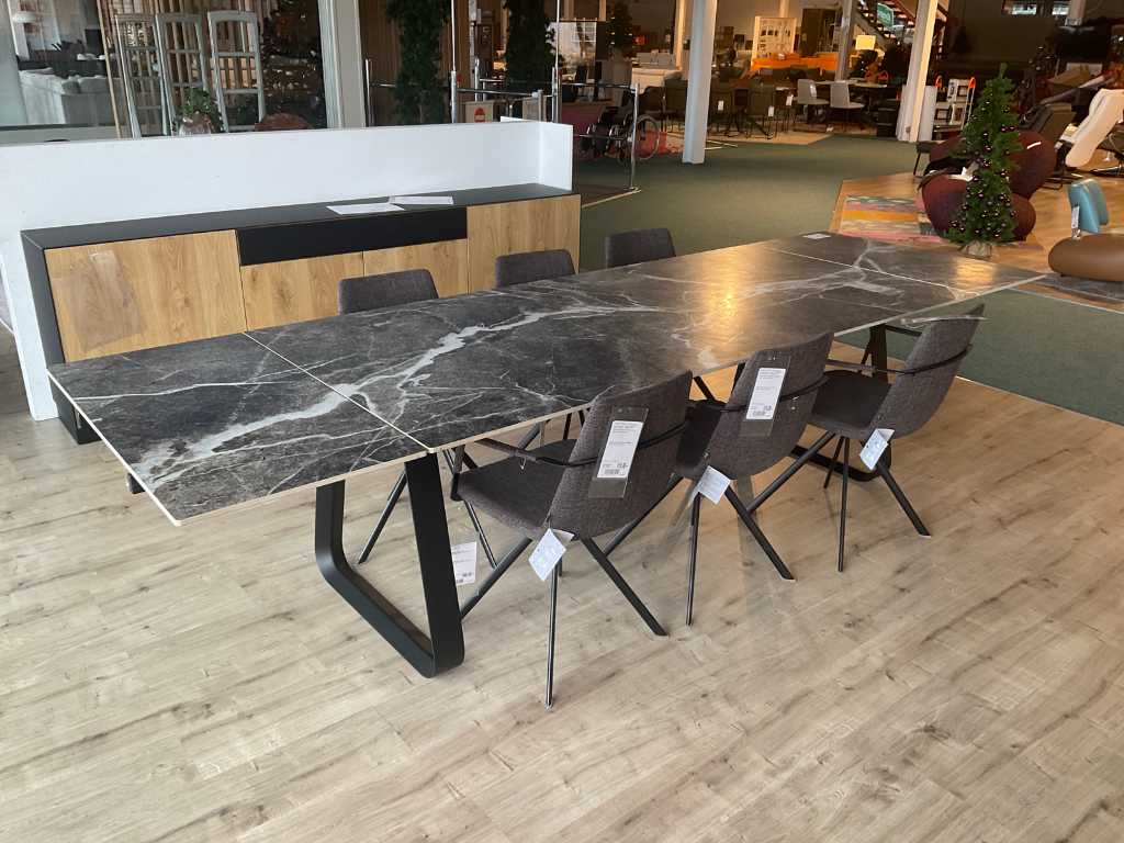 Joli Curve XXL Dining table with chairs