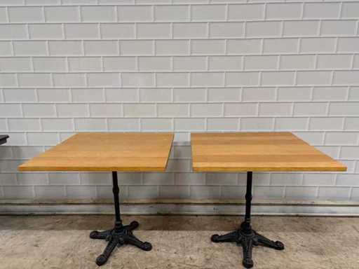 Restaurant table (2x)