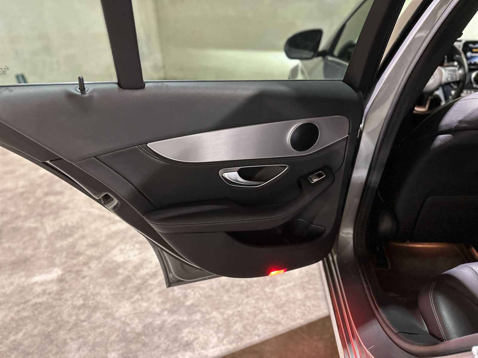 Mercedes-Benz C350e Estate Lease Edition 279pk 2016 C-klasse, X-645-TS