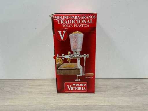 Victoria Grain Mill model 530124 (2x)