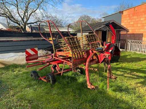 Niemeyer RS425-DA fieno tedder