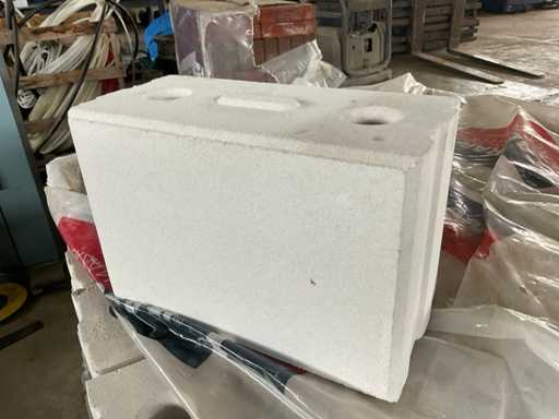 Sand-lime brick block (150x)