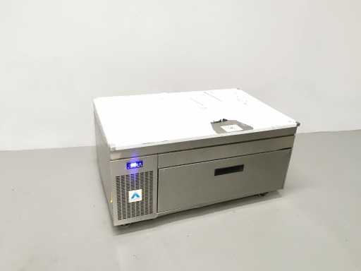 Adande - VCS - Stół chłodniczy