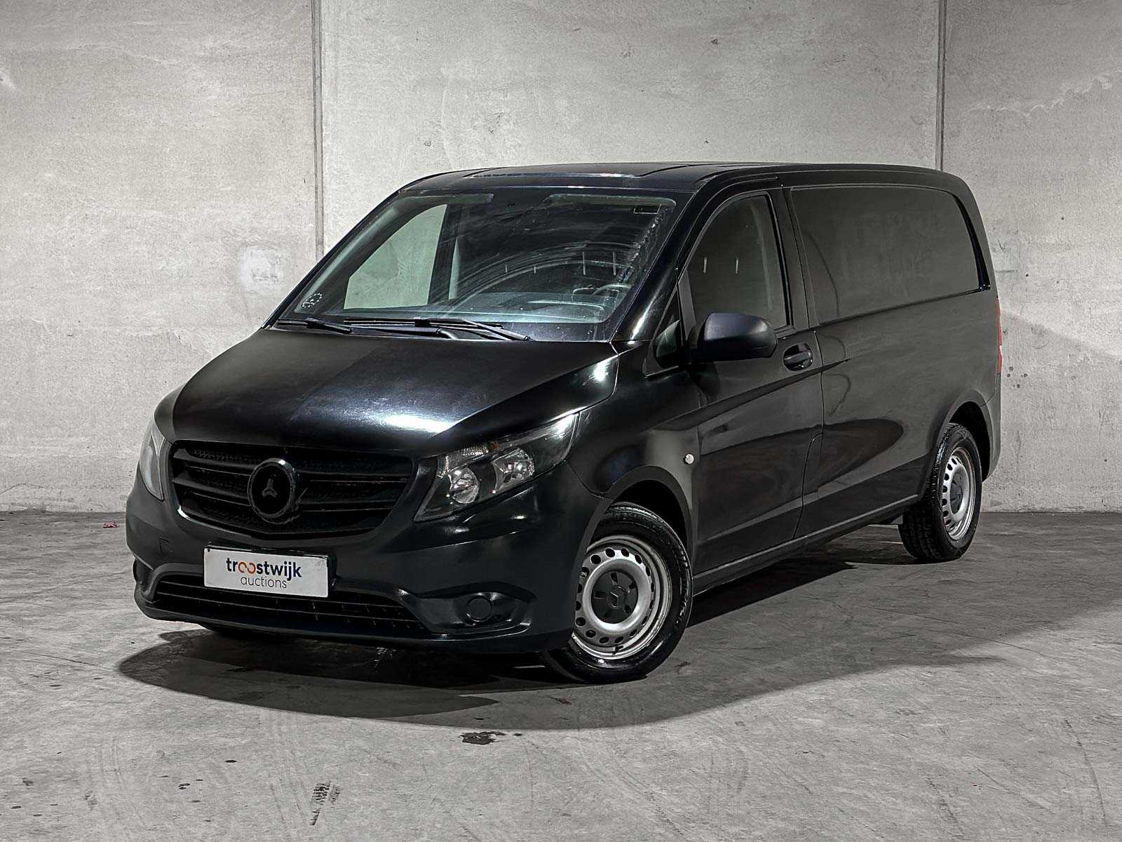 Mercedes-Benz Vito 111 CDI Lang 114pk 2017 Bedrijfswagen, VNZ-43-H