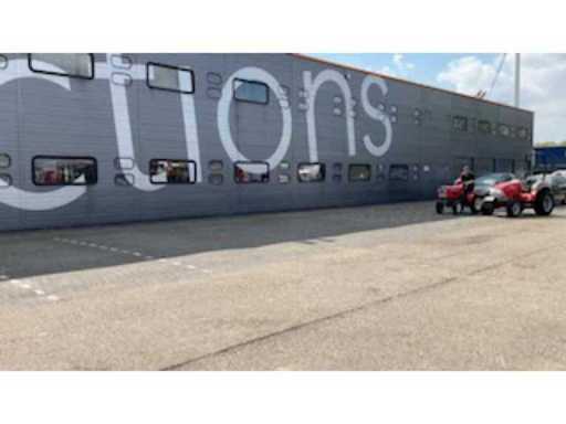 4a0fcd16-a473-41c5-bde5-2de86c229b0c.mp4