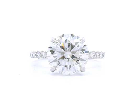 Bague en or blanc 14 carats de 4,11 carats diamant