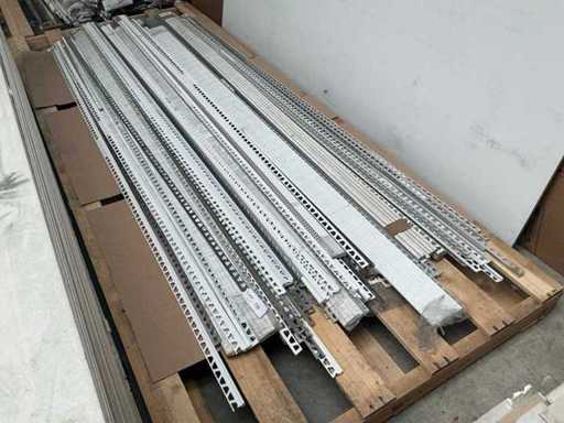 Lotto di varie strisce di piastrelle