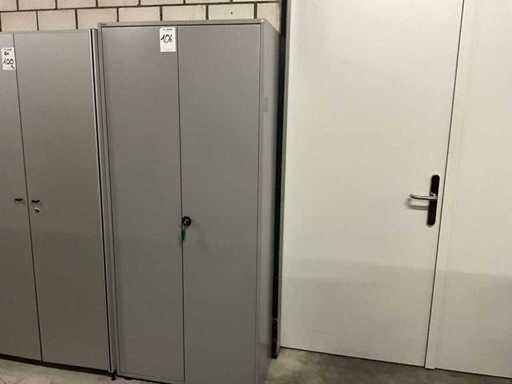 Armoire de rangement Bigla avec contenu