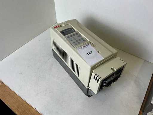 ABB ACS800-01-0009-3 Frequenzwandler