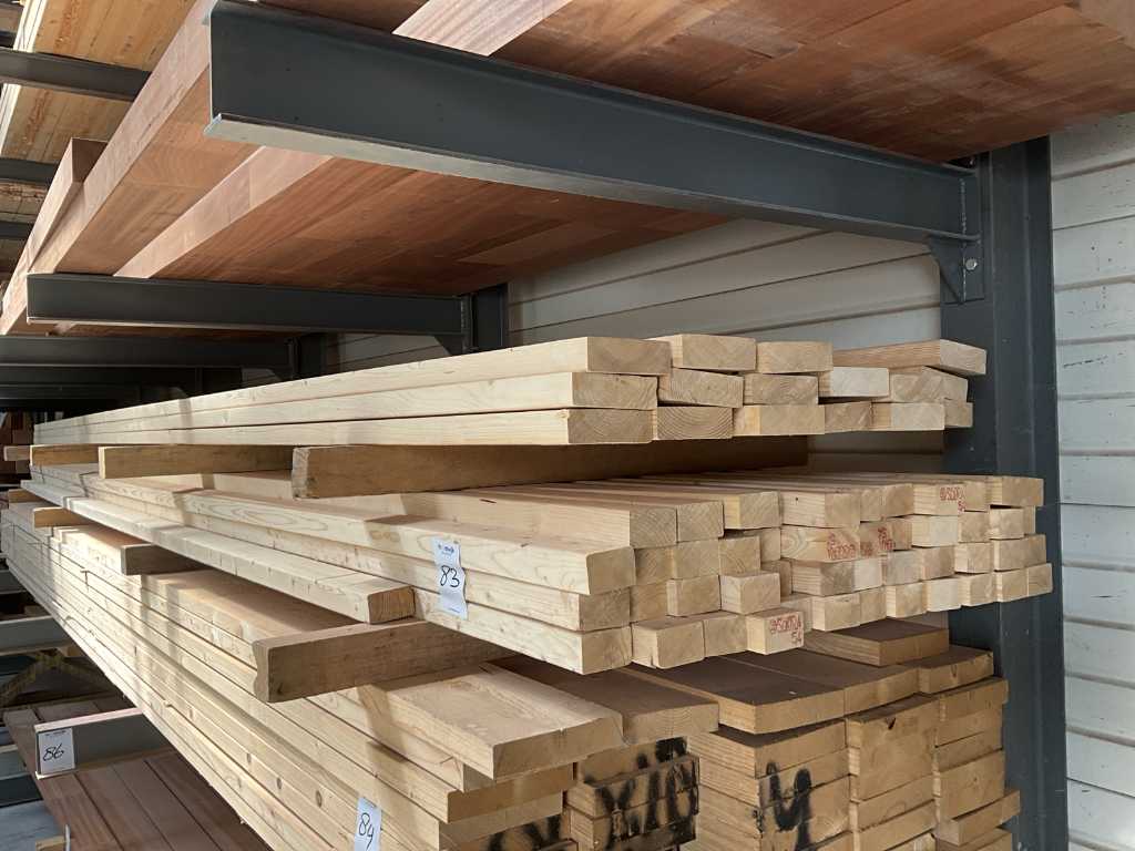 Batch of spruce beams (approx. 60x)