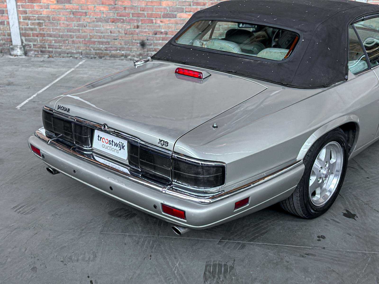 Jaguar XJS Convertible L6 4.0 240pk 1995