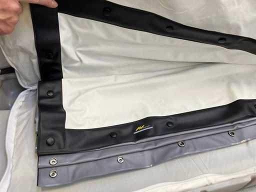 Stumpfl - Vario 32 - Aufpro-Leinwand im Rahmen, 1,90 x 1,45m