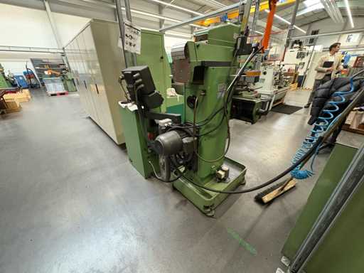 FRIEDIRCH DECKEL FP1 Universal Milling Machine