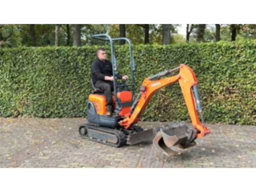 5b149353-256b-490c-a251-58d5a93d0860.mp4