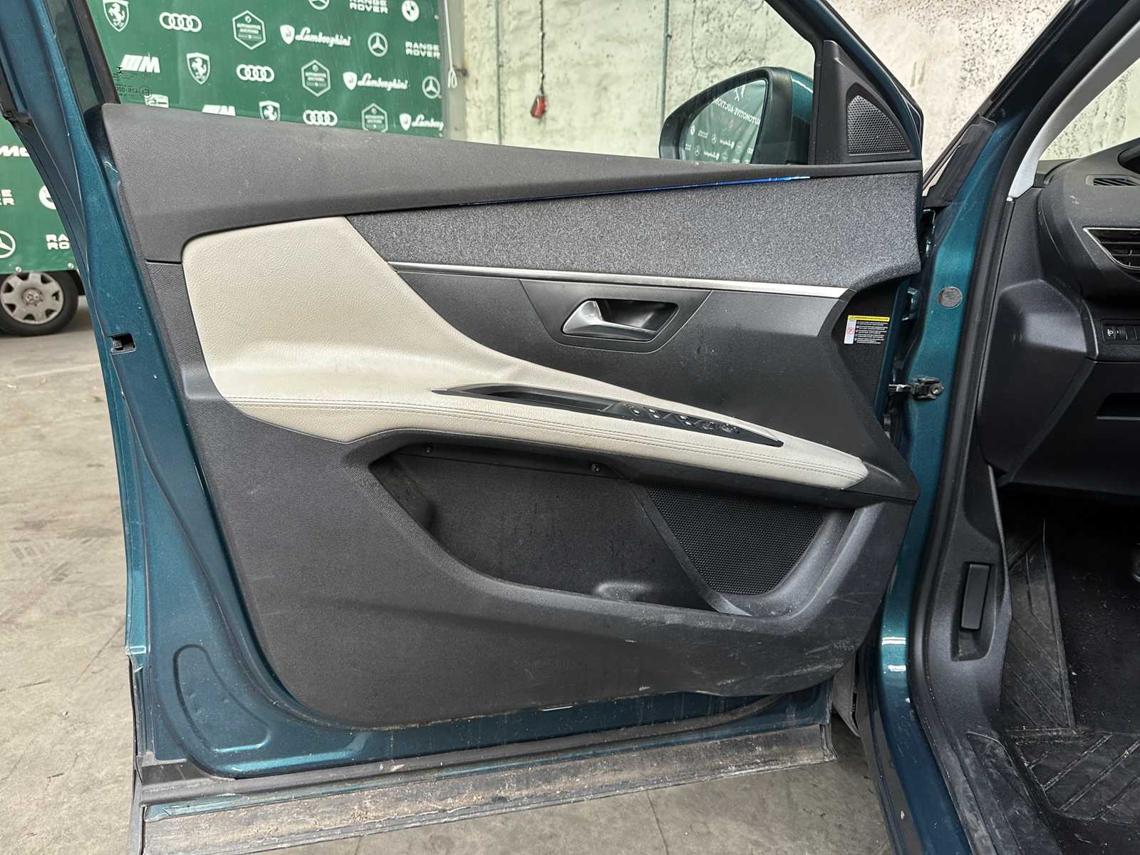 Peugeot 5008 1.6 PureT. BL. Prem. 181pk 2019, XH-072-L