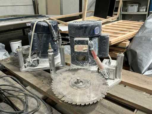 Leeson Horizontale afkortzaagmachine (2x)