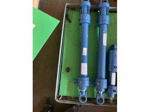 2 CZĘŚCI CYLINDRÓW HYDRAULICZNYCH REXROTH