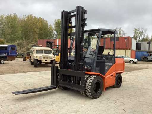 2011 Toyota 8FBMHT85 Forklift