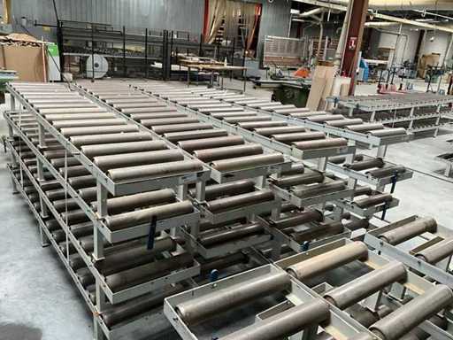 Set of 16 roller conveyors