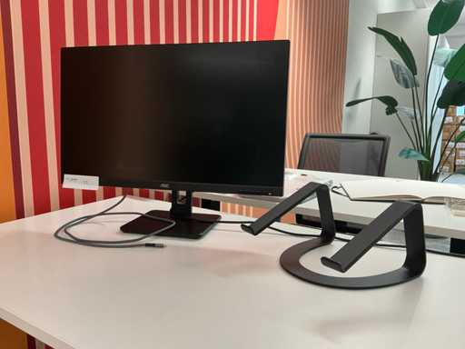 AOC U27P2CA Monitor