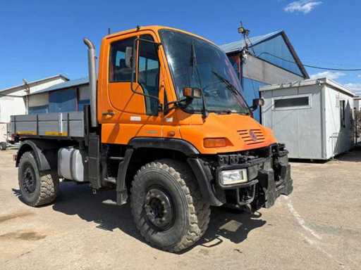 Mercedes-Benz - Unimog U400 - ciężarówka