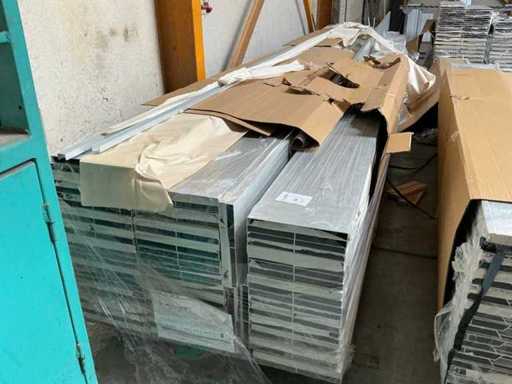 Flancs de remorque en aluminium (78x)