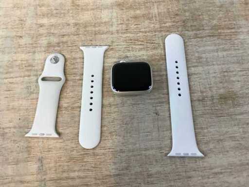 APPLE Series 8 Smartwatch
